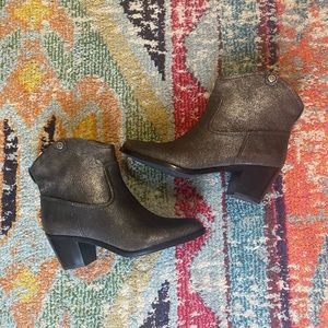 frye jolene ankle bootie